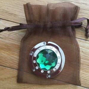 Miche table pocketbook holder. Includes 2 holders with 2 pouches.